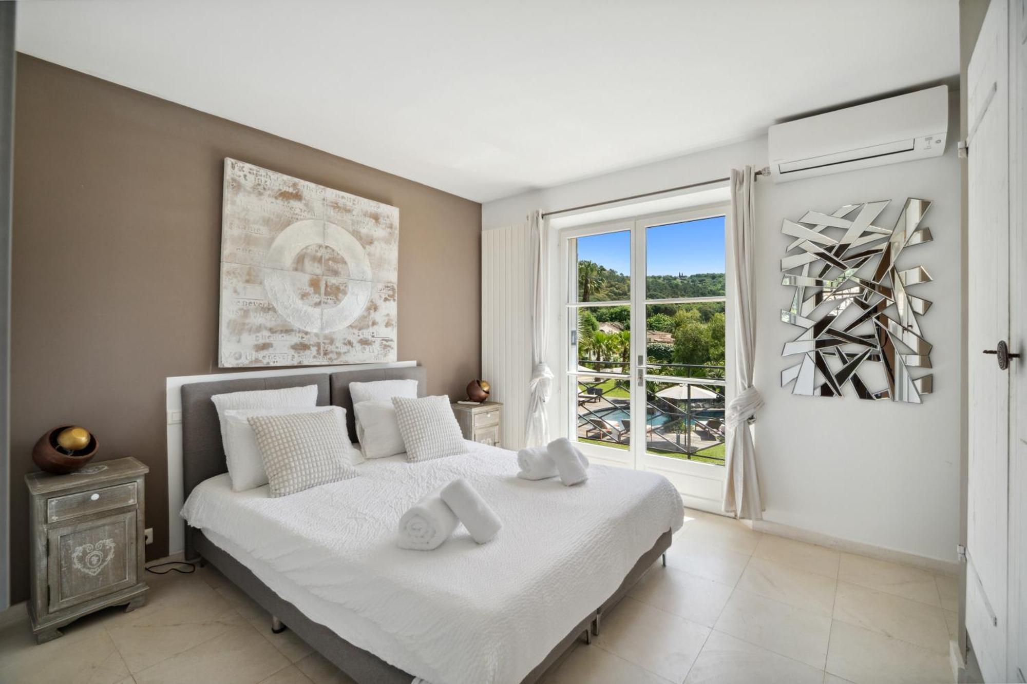 Grande Villa St-Tropez Area Avec Piscine Chauffee Gassin Exterior photo